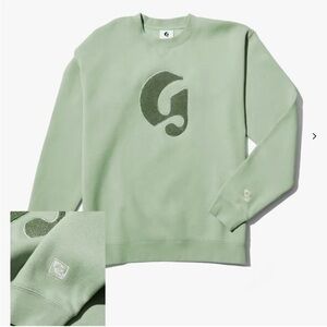 💄 BNWT Glossier Boston Crewneck Sweatshirt